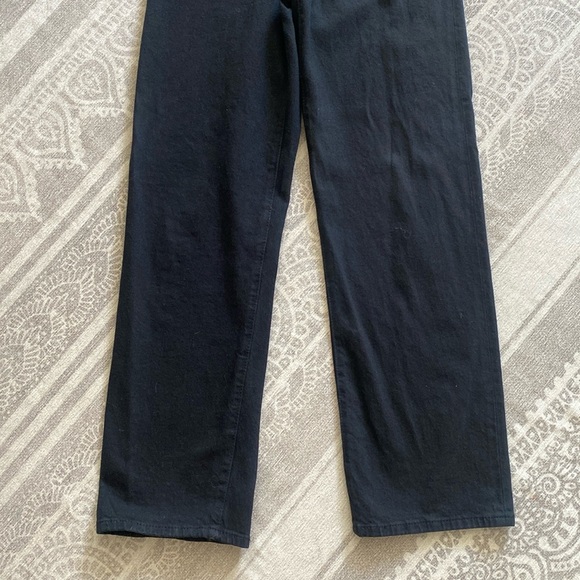 Levi’s Premium Ribcage Straight Ankle Denim in Black Sprout - Picture 6 of 16